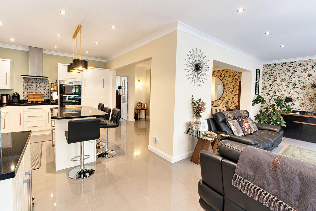 House in Enfield - More