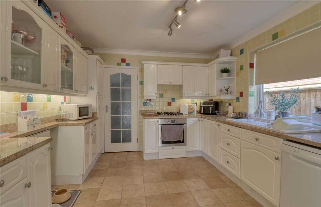 Mill Lane, Weeley Heath photo 4