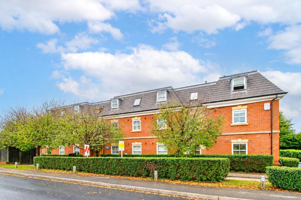Main image of property: September Court, Craven Road, Newbury, RG14