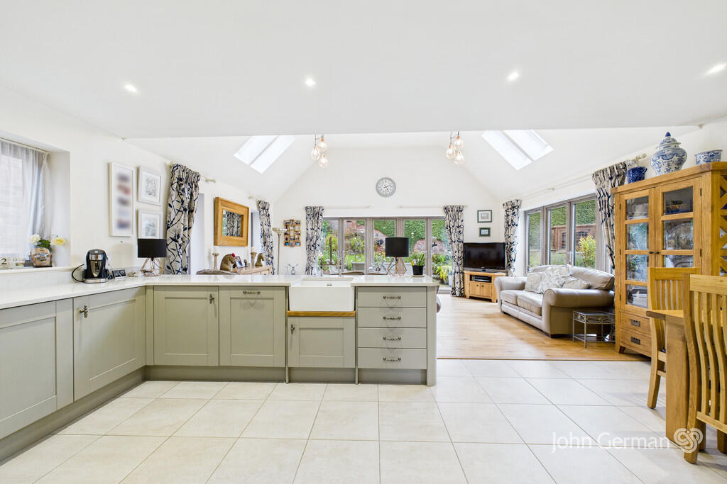 Farm Close, Ravenstone - View 2