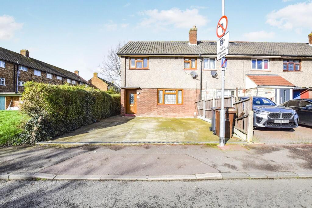 Main image of property: Thatches Grove, Romford, RM6