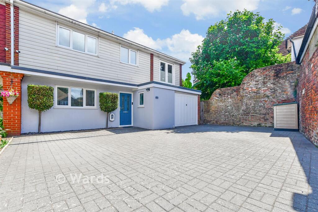 London Road, Deal, Kent - View 4