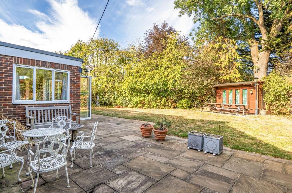 House in London - View 5