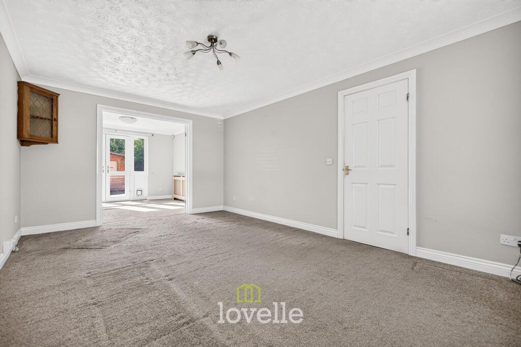 House in Doncaster - View 2