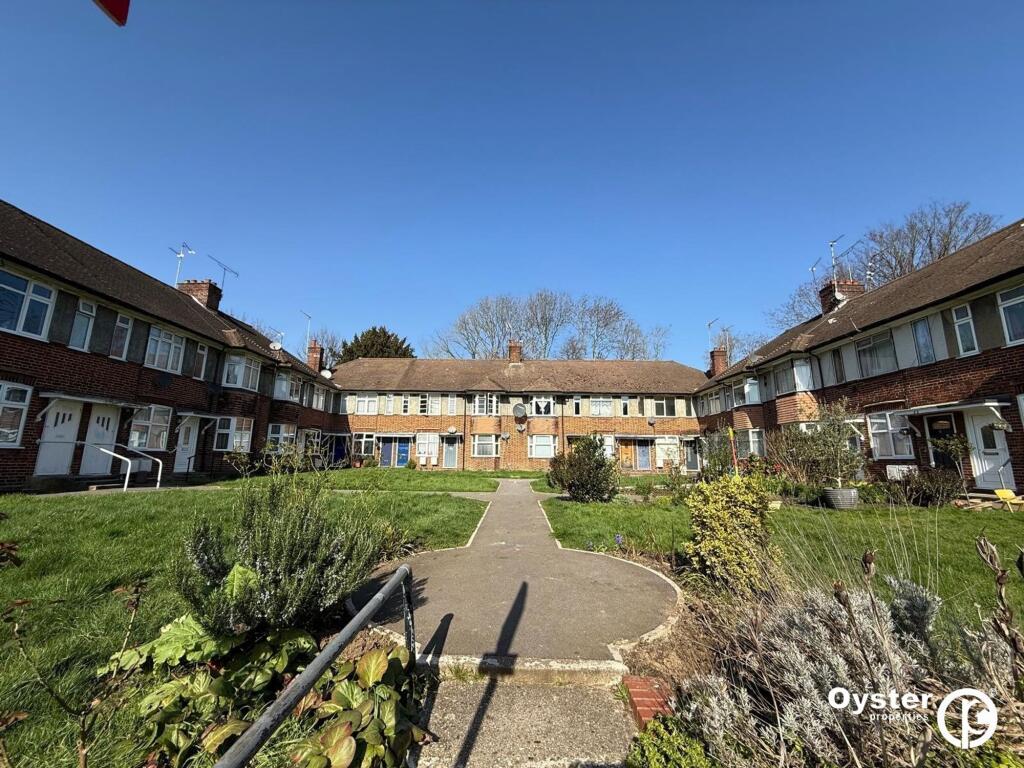 Main image of property: Upper Park Road, Cedar Court Upper Park Road, N11