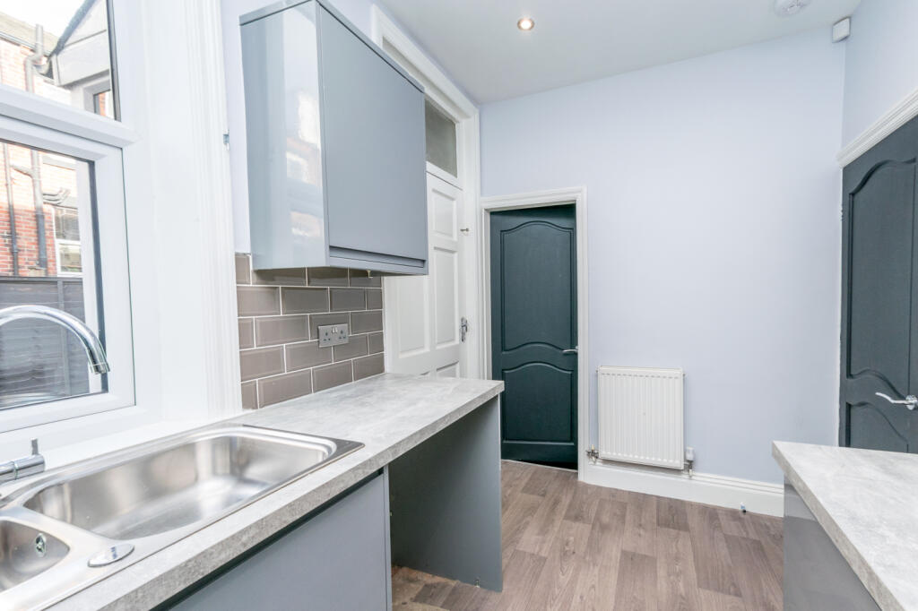 House in Leeds - View 4
