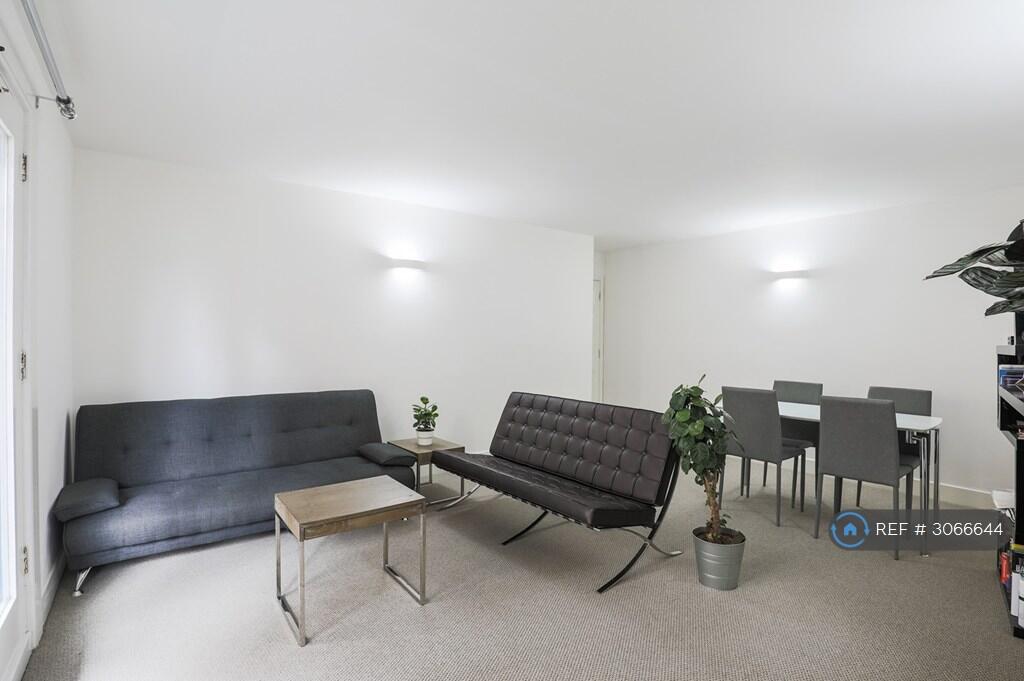 Apartment in London, St. George in the East, Wapping - View 2