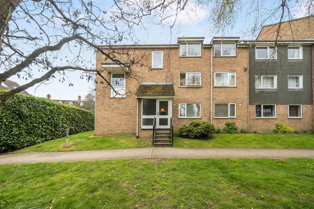 Main image of property: Beauchamp Place, Oxford, OX4