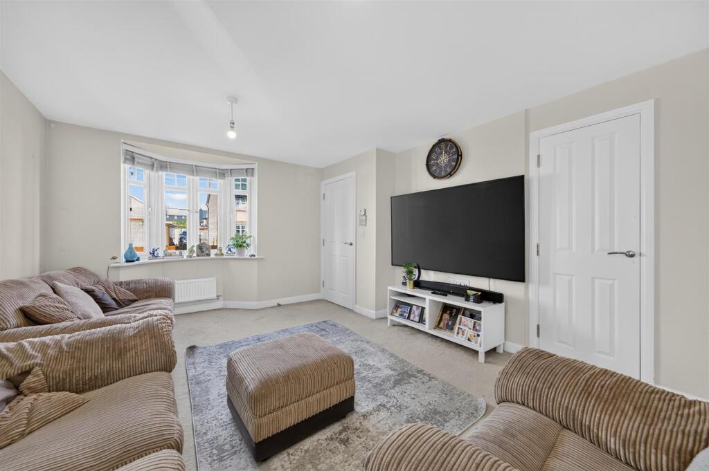 House in Wixams, Bedford - View 2
