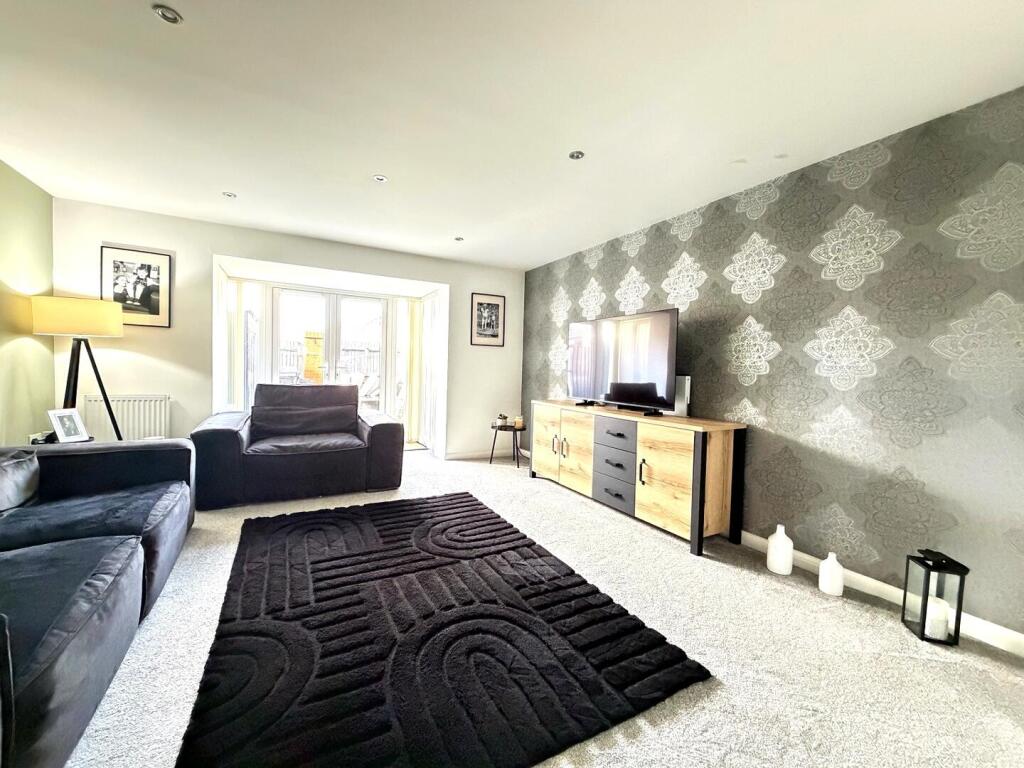 House in Portsmouth - View 2