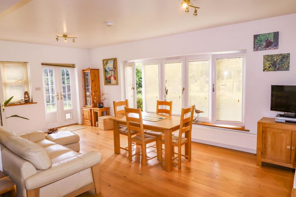 House in Tonbridge - More