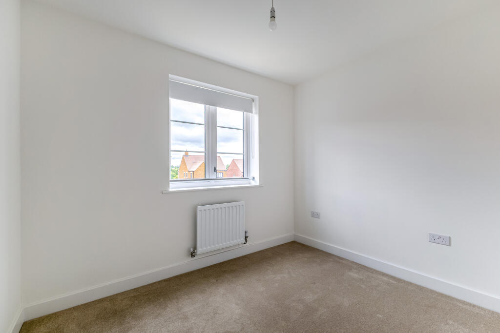House in Northampton - View 5