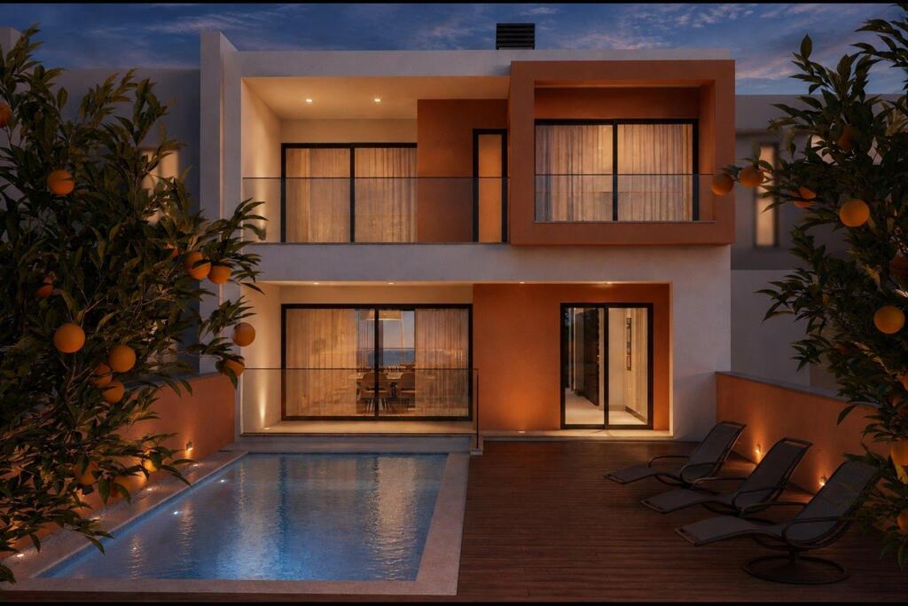 Main image of property: Algarve, Portimão