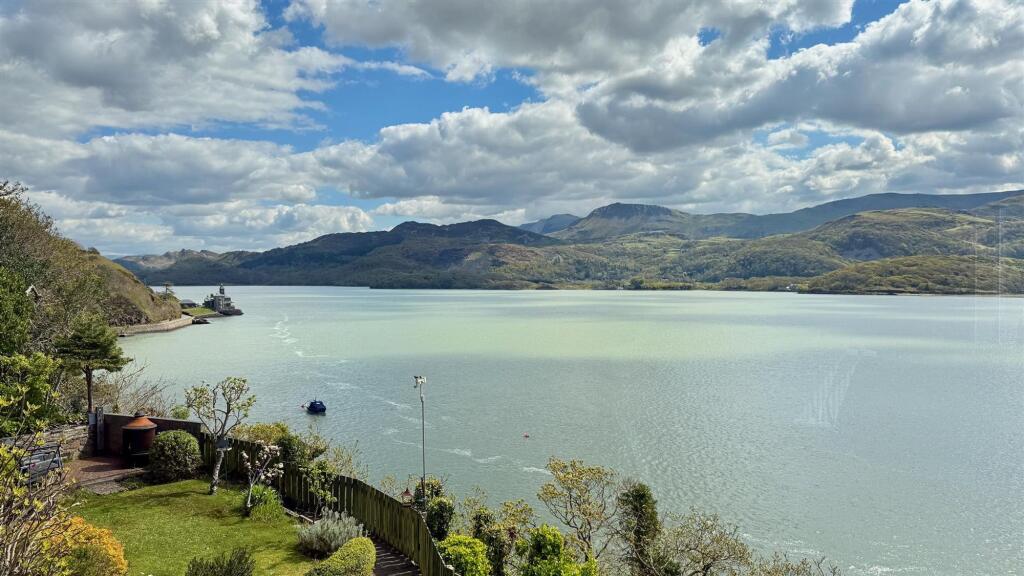 Aberamffra Road, Barmouth, LL42 photo 4