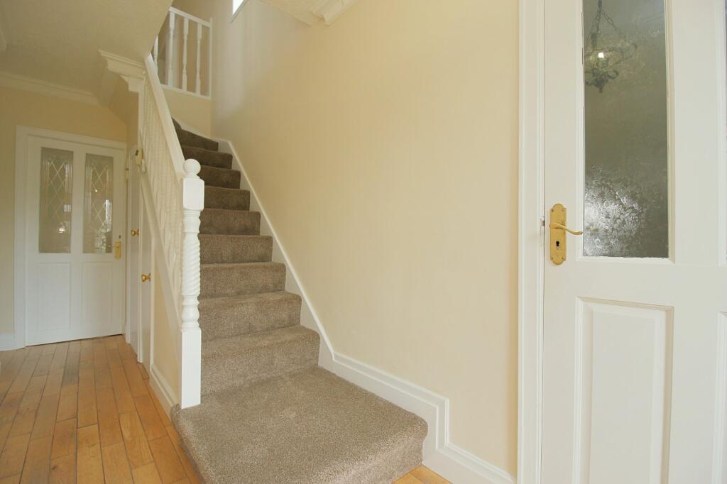 Allerton Road, Allerton, Bradford, BD15 photo 3