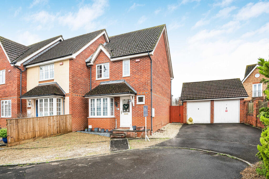 Main image of property: Ouse Close, Didcot, OX11
