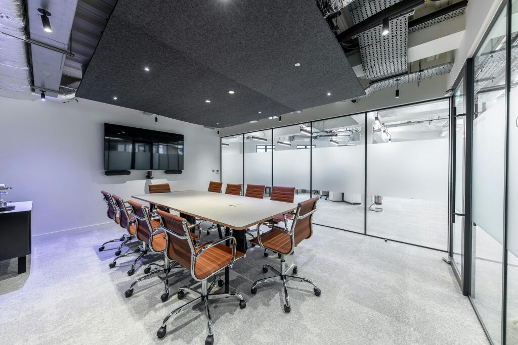 52 brooks mews 2886 office1.jpg