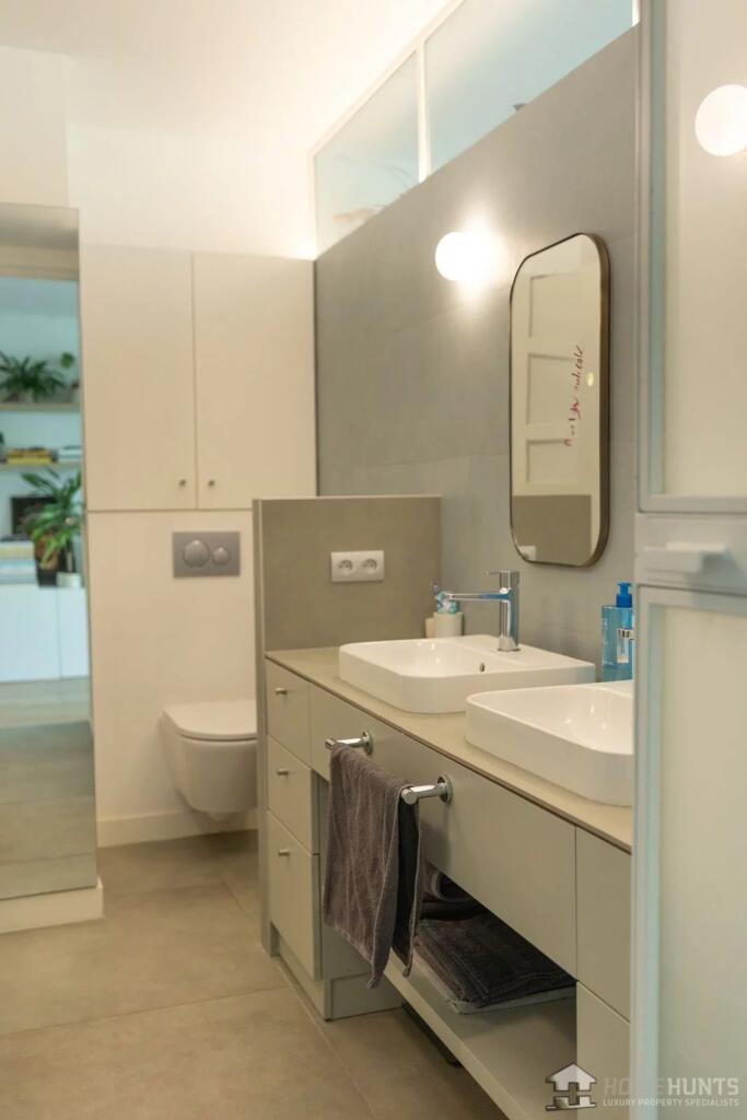 Main image of property: Paris-Isle of France, Paris, Paris