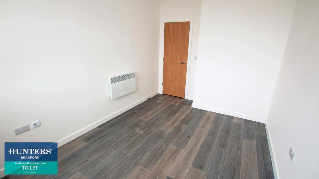 Additional image 8 of Card House, Bingley Road, Bradford, BD9