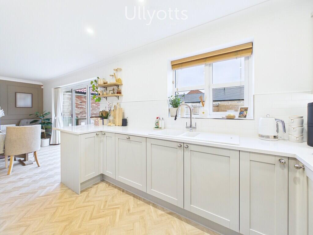 House in Driffield, East Riding of Yorkshire - View 5