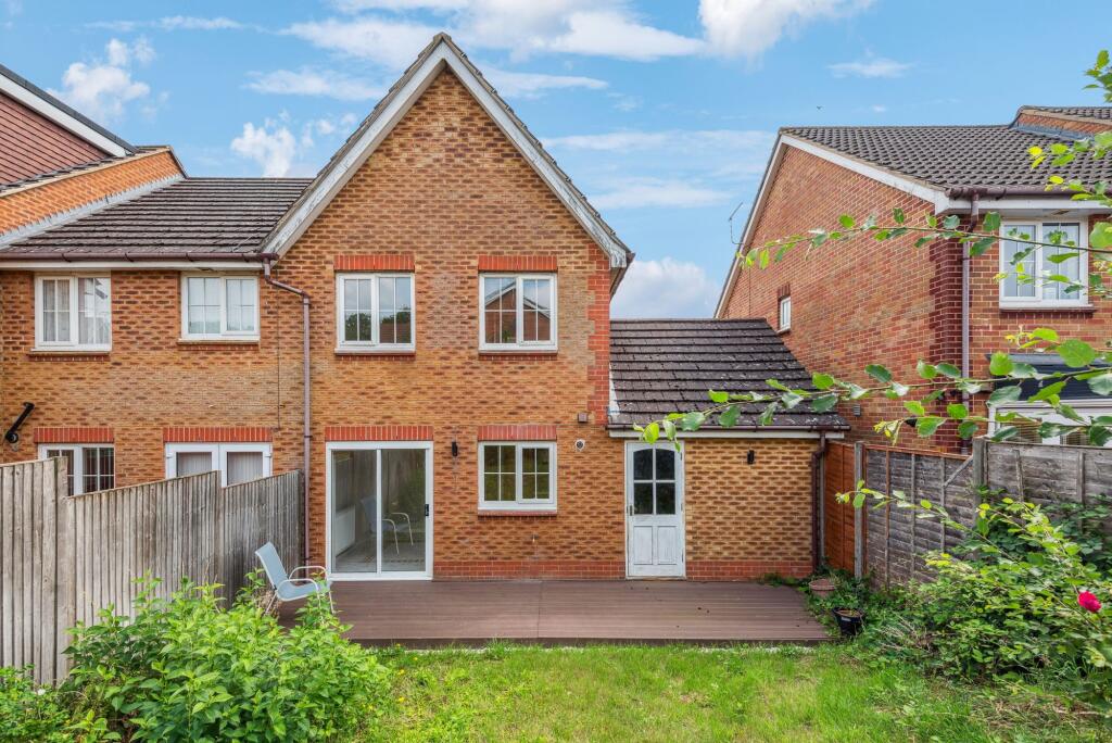 Fairfield Way, Stevenage, SG1 photo 4