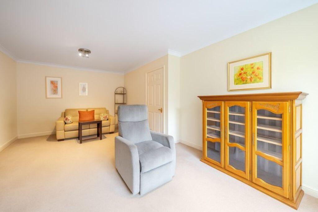 Additional image 6 of Batchwood View, St. Albans