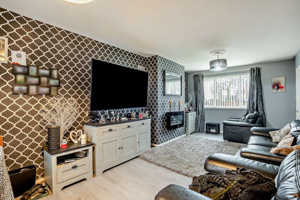 Cornhill Road, Stoke-On-Trent, Staffordshire, ST6 photo 4