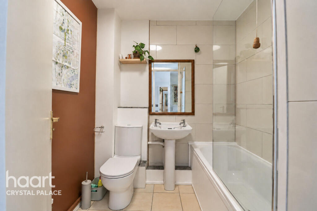 Apartment in London, Crystal Palace - More