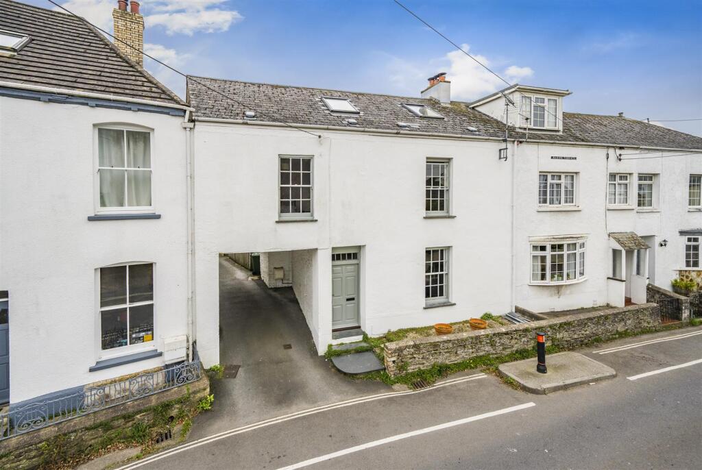 Main image of property: Braunton