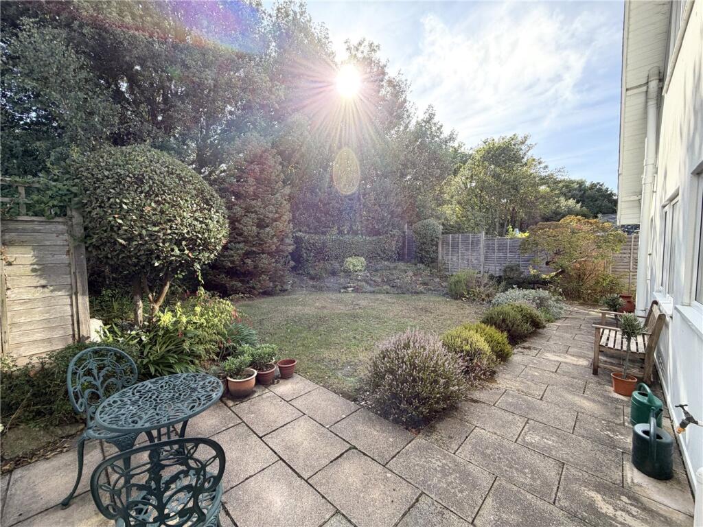 House in Bournemouth, Westbourne - View 4