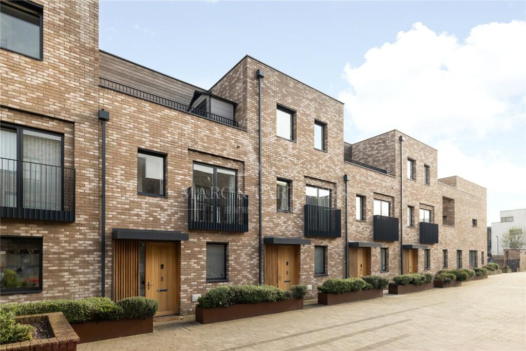 Main image of property: Oriental Square, London, NW9