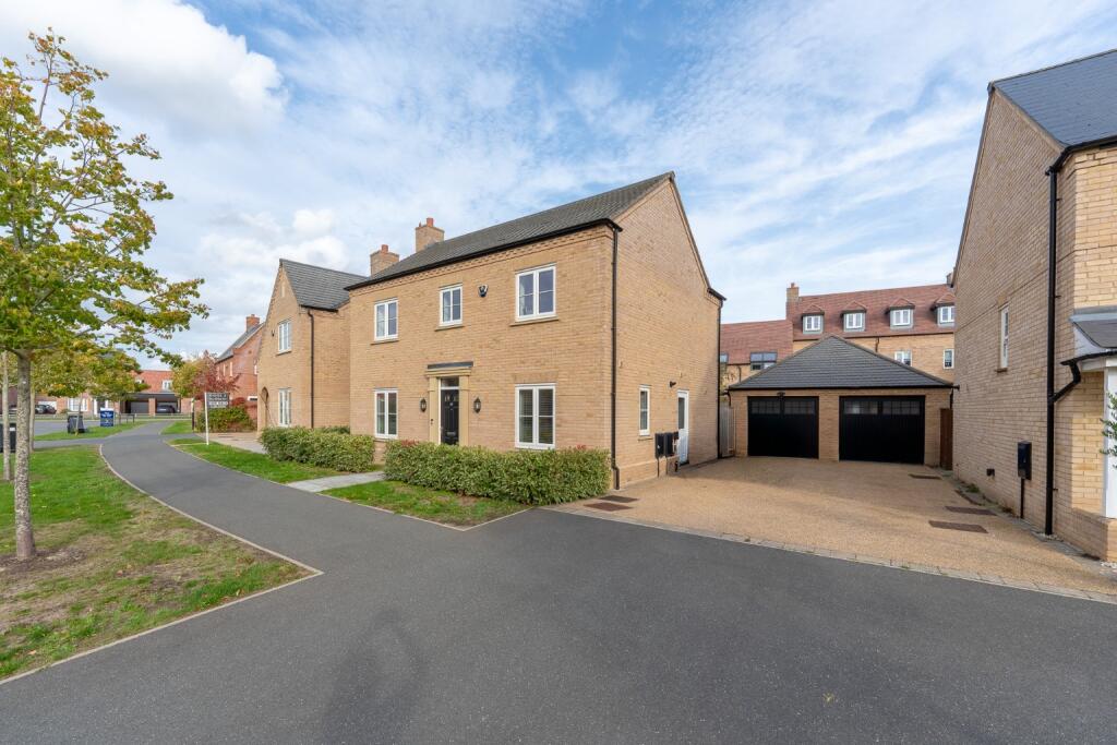 4-bed detached on Carnaile Road, Alconbury Weald, Huntingdon, Cambridgeshire, PE28 4XP, £425,000