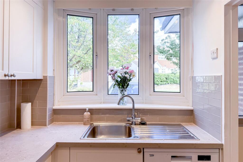 House in St Albans, Milehouse - View 3