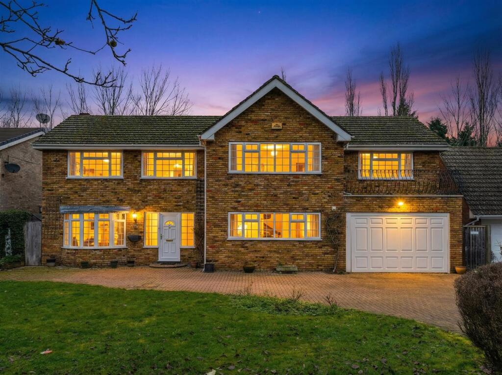 Main image of property: Wentworth Way, Bletchley, Milton Keynes