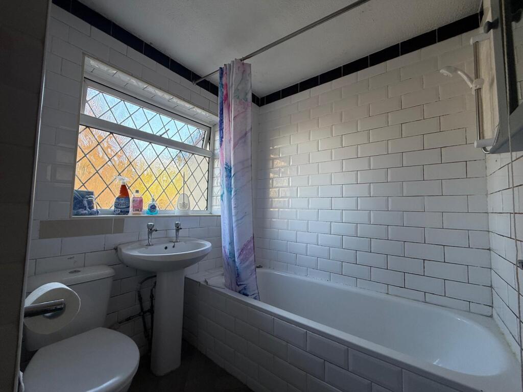 1 bedroom end of terrace house for rent