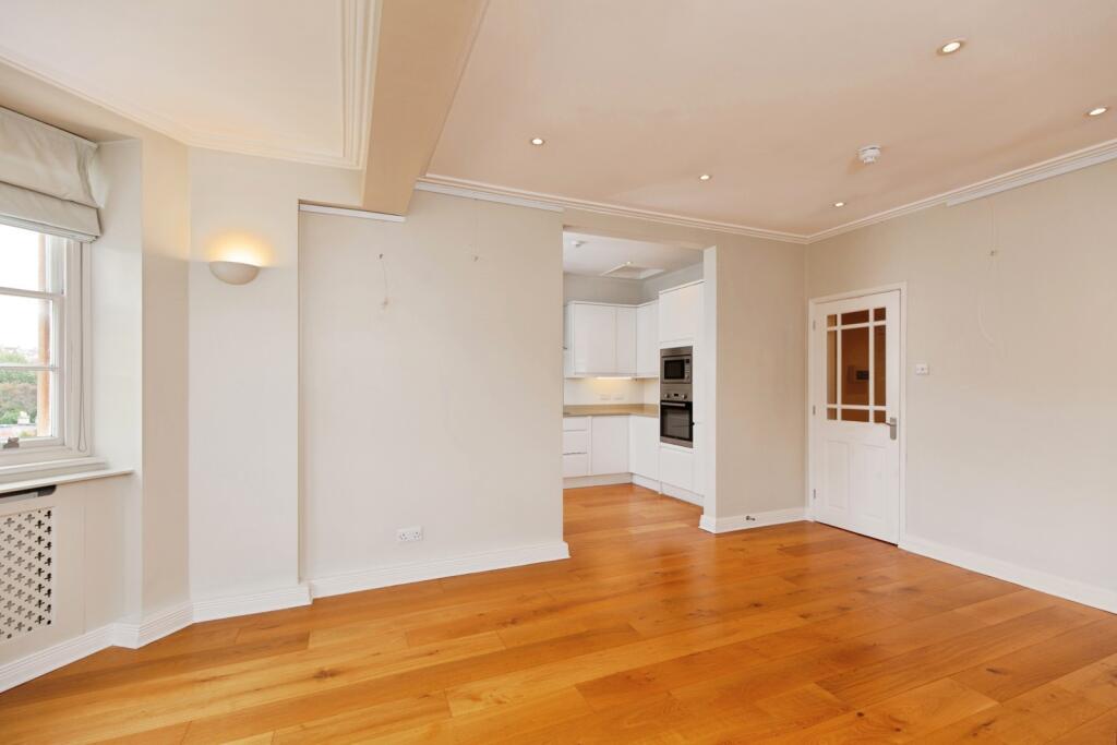 Royal Crescent, Bath, BA1 photo 5