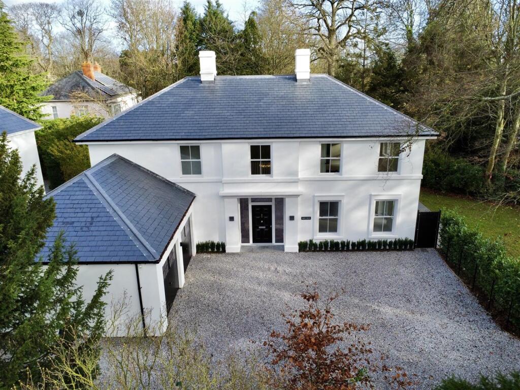 Main image of property: Staplegrove, Taunton