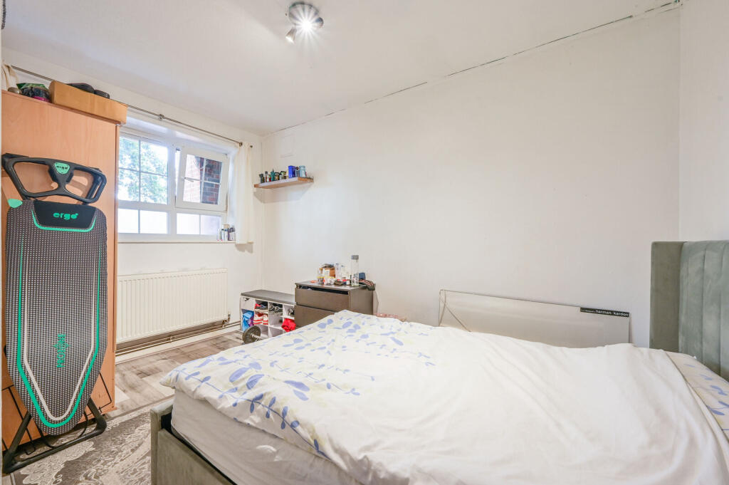 Apartment in London - View 5