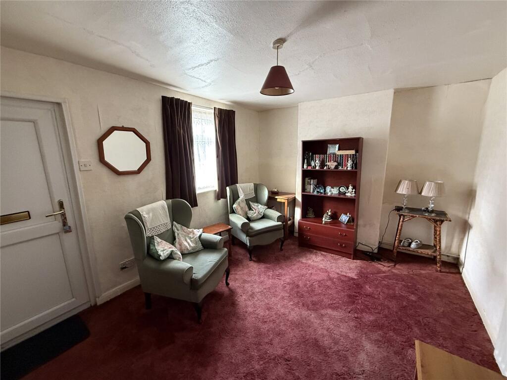 Caldecote Street, Newport Pagnell, Buckinghamshire, MK16 photo 2