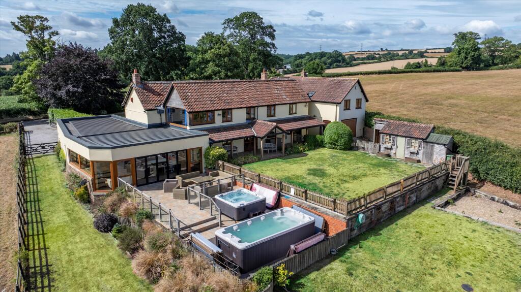 Main image of property: Dancing Hill, North Petherton, Bridgwater, Somerset, TA6