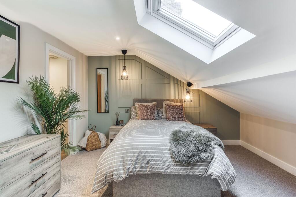 Main image of property: Room 5, Warner Street