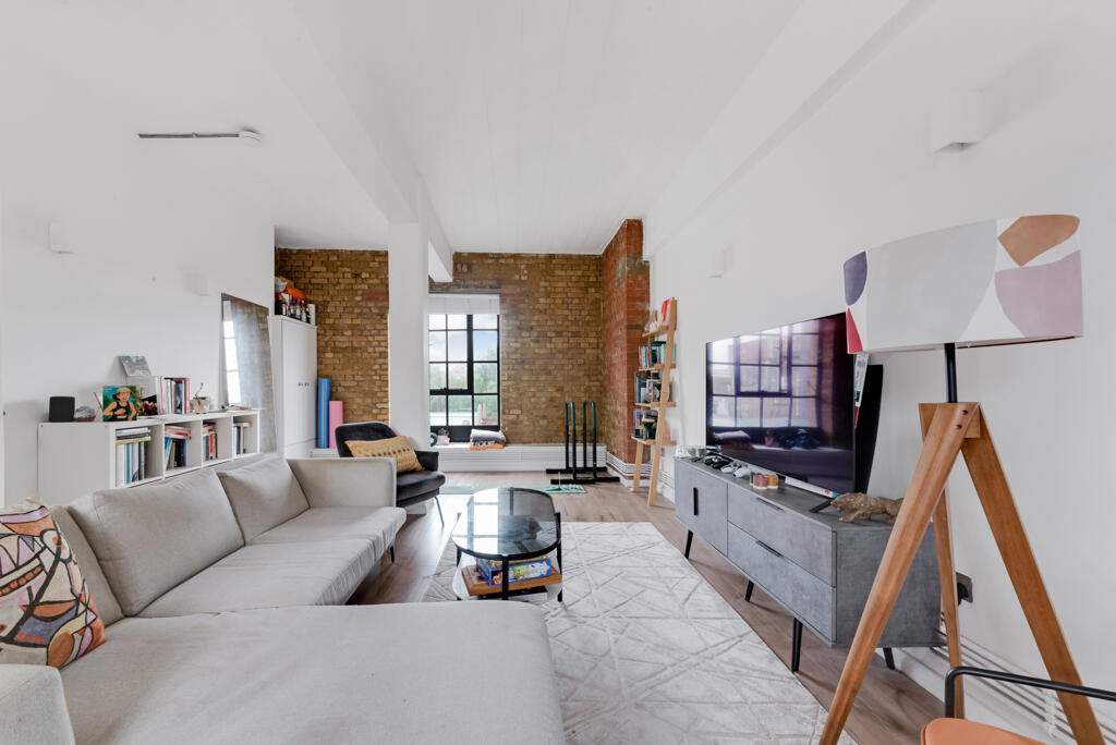 Apartment in London - View 2