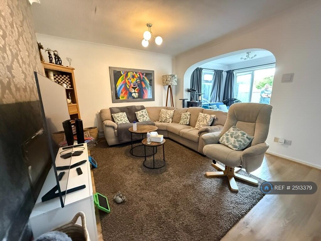 Main image of property: Coombe Rise, Leicester, LE2