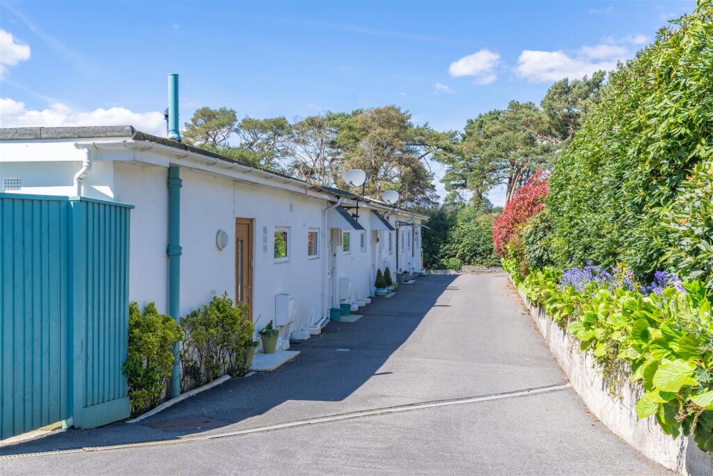 Harbour Close, Sandbanks photo 5