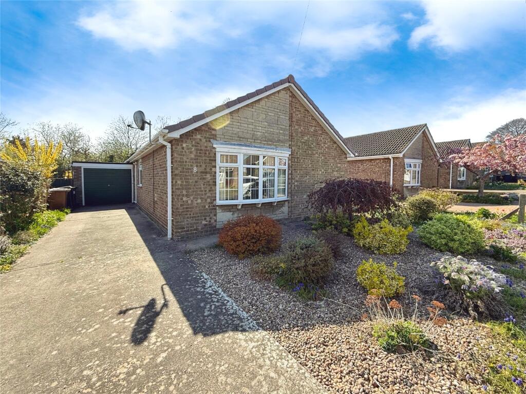 Main image of property: Meadow Close, North Hykeham, Lincoln, Lincolnshire, LN6