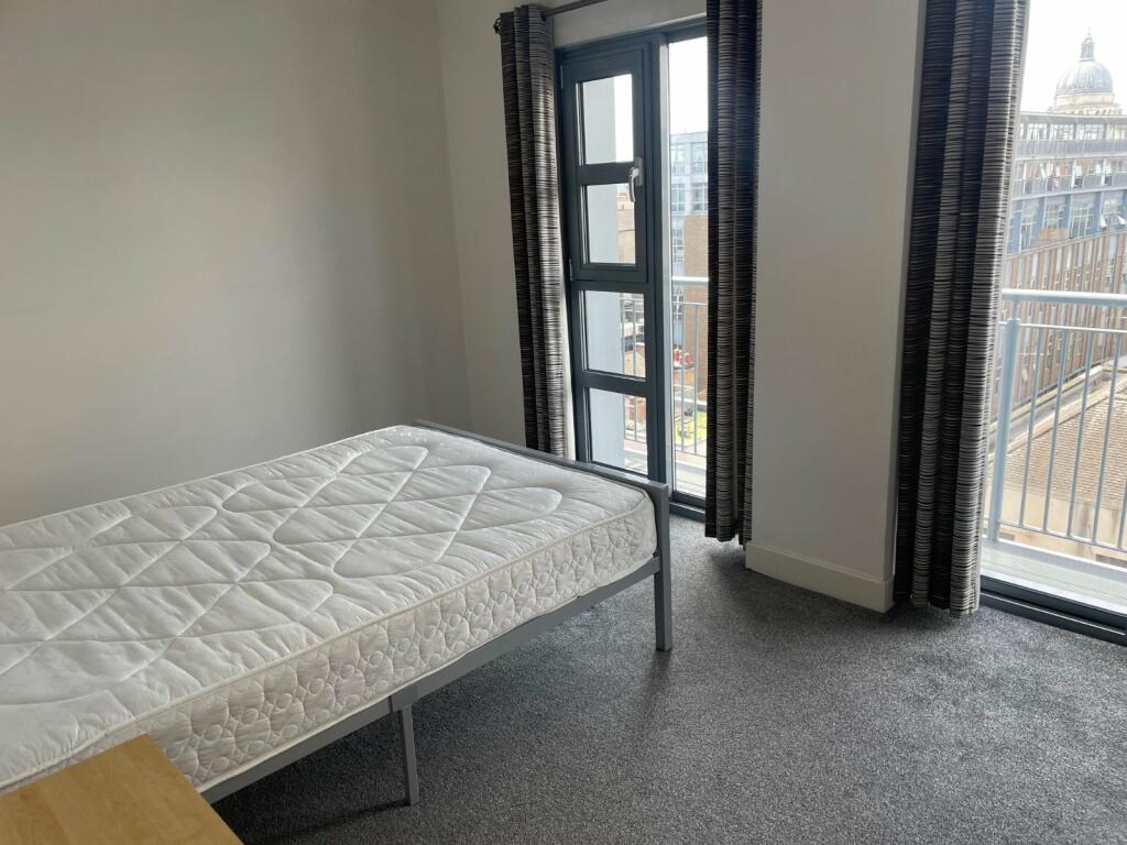 Apartment in Nottingham - View 5