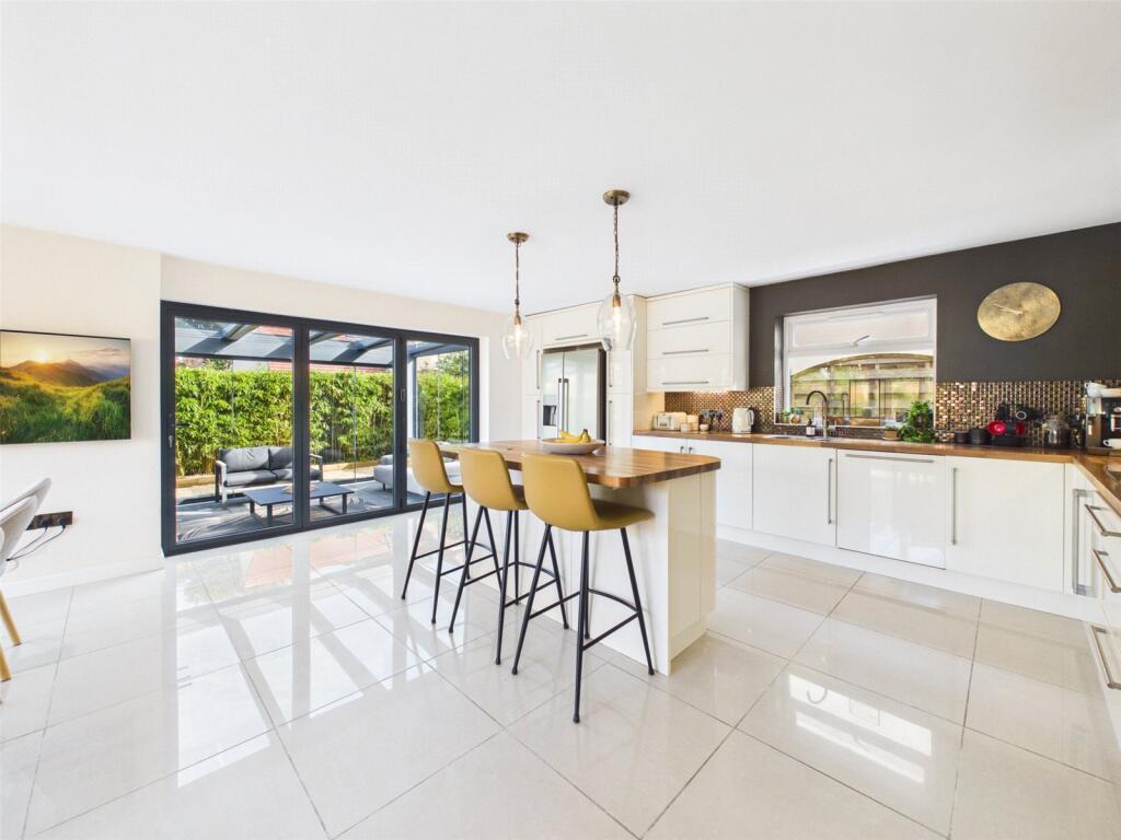 House in Bristol, Sand Bay, Kewstoke - View 4