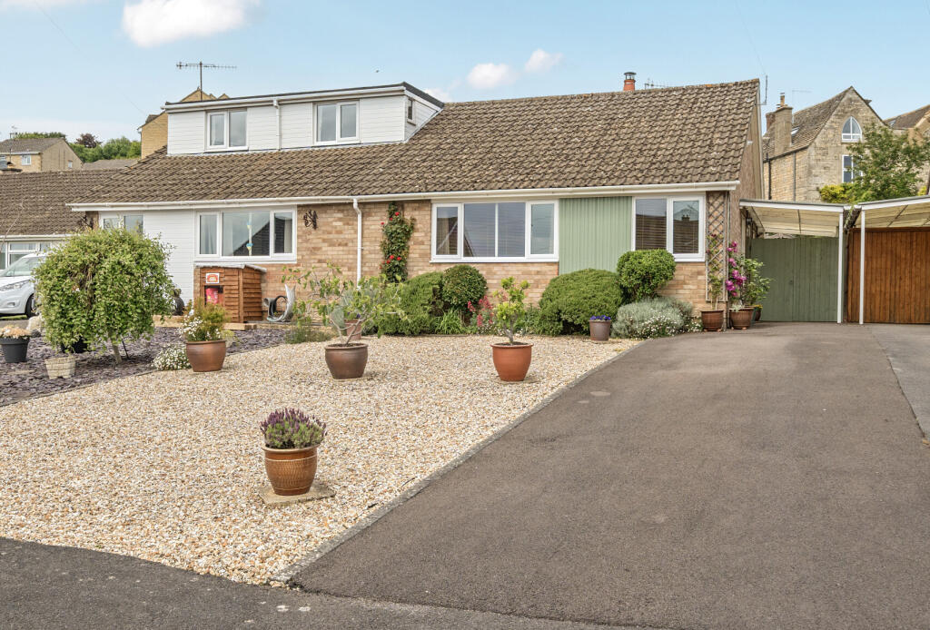 Main image of property: Upper Tynings, Cashes Green, Stroud, Gloucestershire, GL5