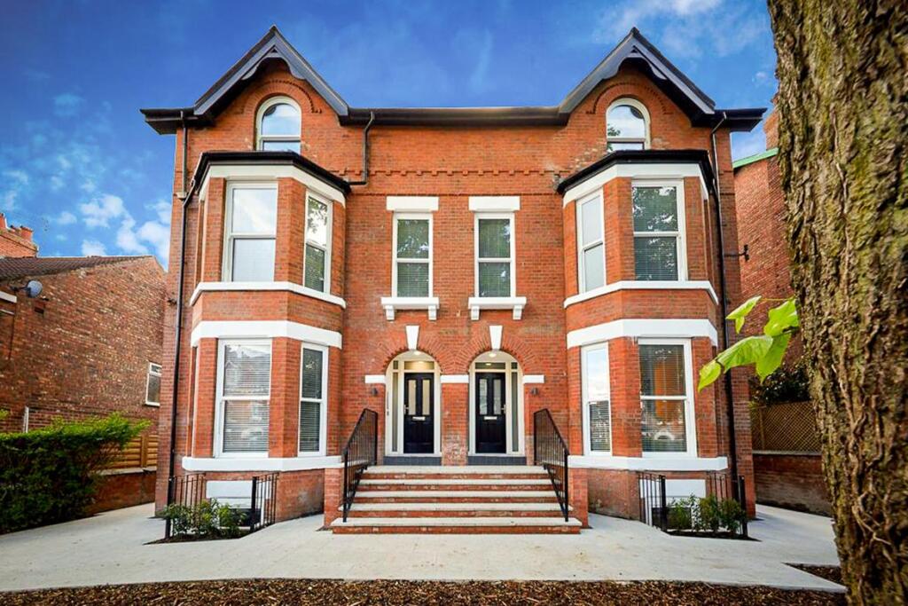 Main image of property: Old Lansdowne Road, West Didsbury, M20