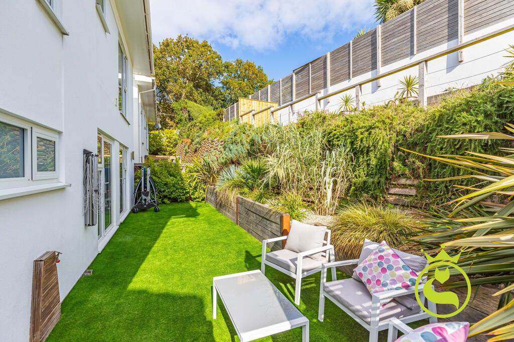 Additional image 31 of PANORAMIC VIEWS OF POOLE HARBOUR - Brownsea View Avenue, Lilliput, Poole BH14